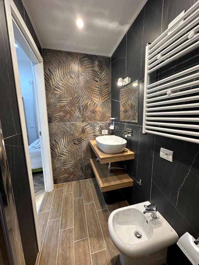 San Ferdinando Suite Room Napoli Exterior foto